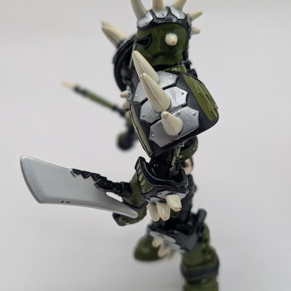 Mega Blok Mag Warriors Drachnid Magnetic Figurine 9015 - Incomplete - Picture 3 of 8